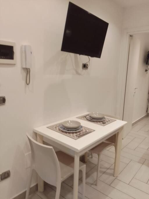 Ferienwohnung Oltre Me Bari Exterior foto