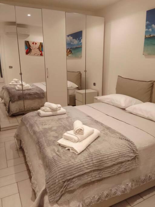 Ferienwohnung Oltre Me Bari Exterior foto